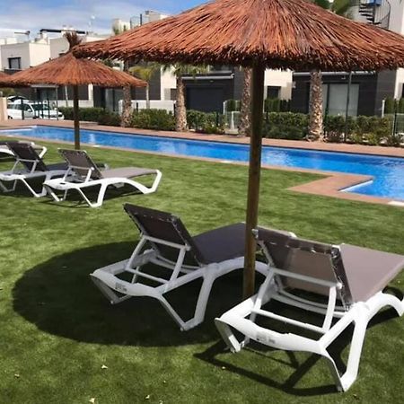 Fun Holiday Apartment Punta Prima Torrevieja Eksteriør bilde