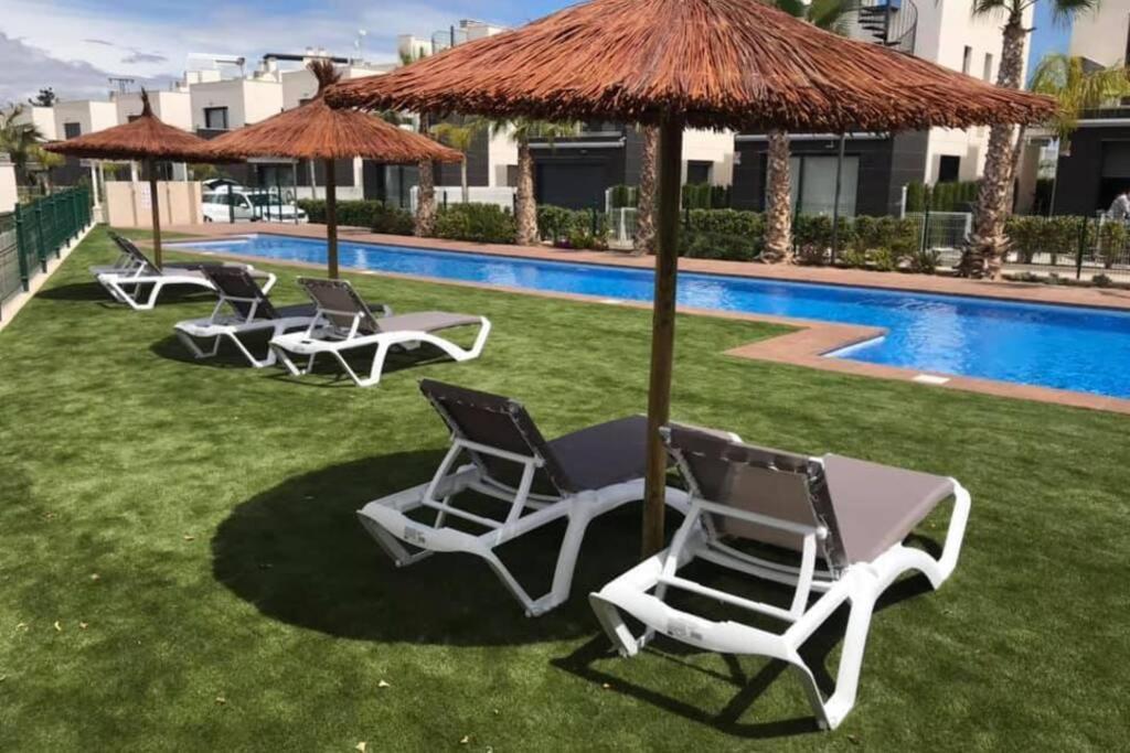 Fun Holiday Apartment Punta Prima Torrevieja Eksteriør bilde